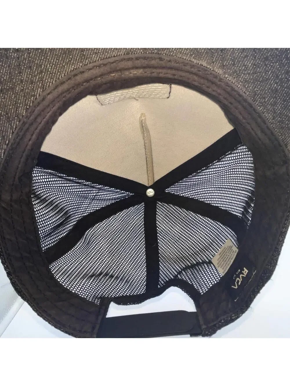 RVCA Trucker Hat Black Gray Unisex Adults One Size Mesh Mid Fit Snapback